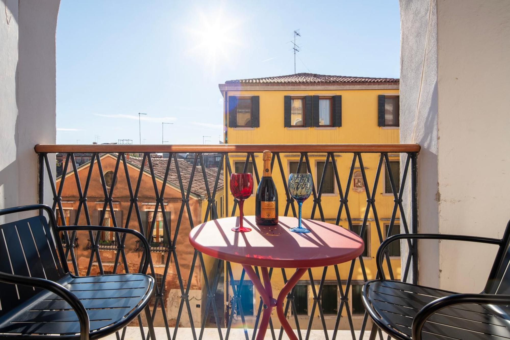 Venezia Vista Canale Buitenkant foto